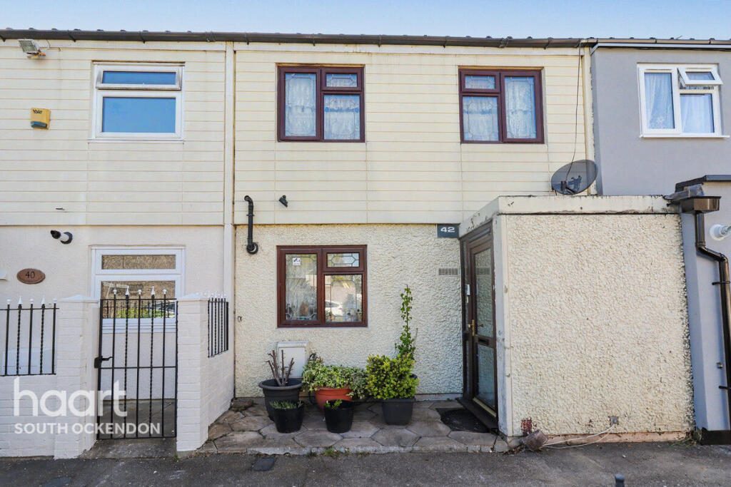 Terraced House