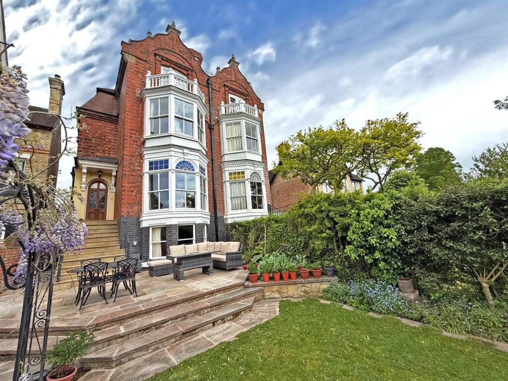 Detached House