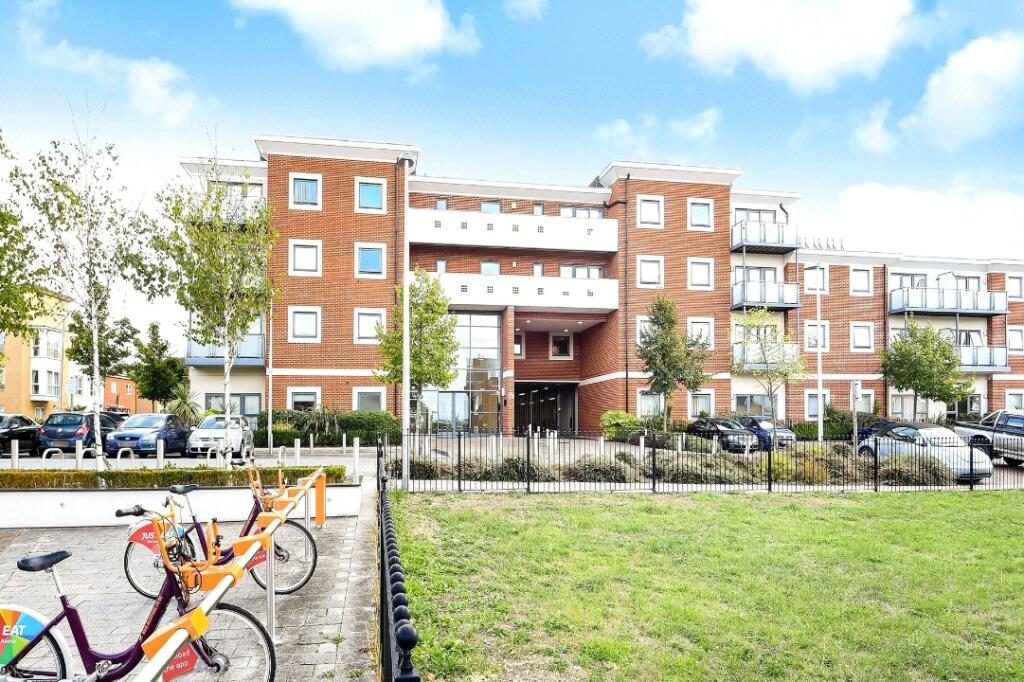 Property main image