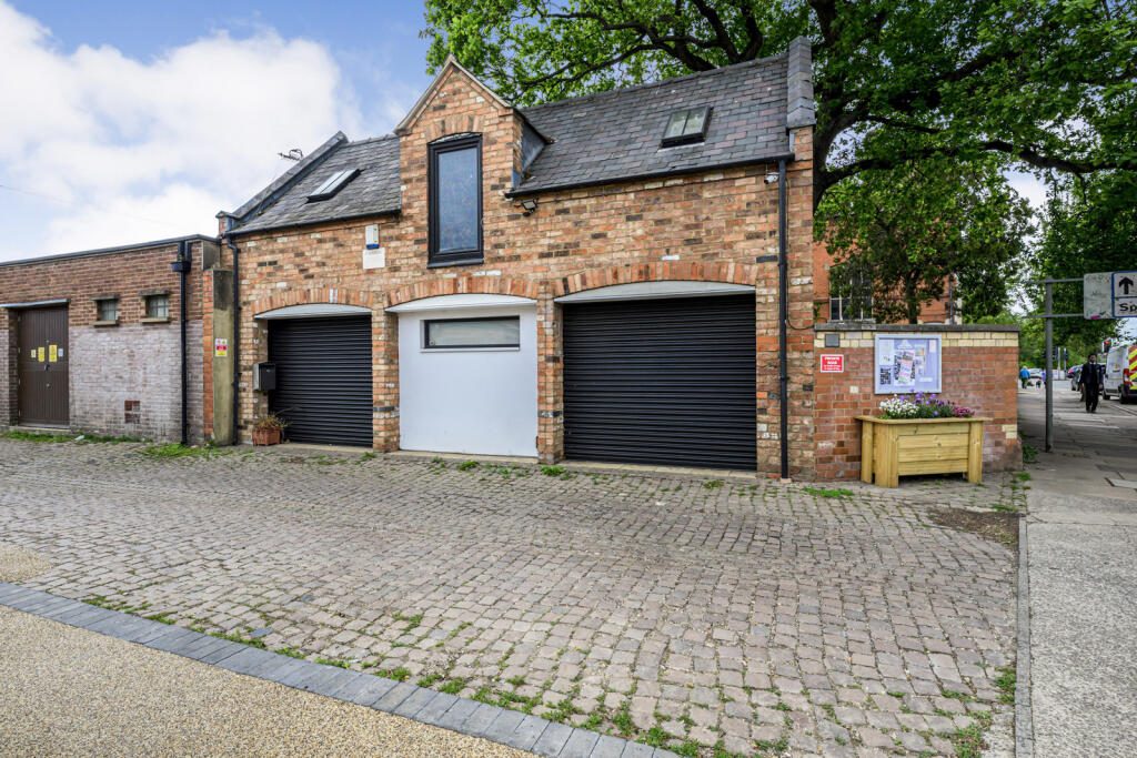Coach House