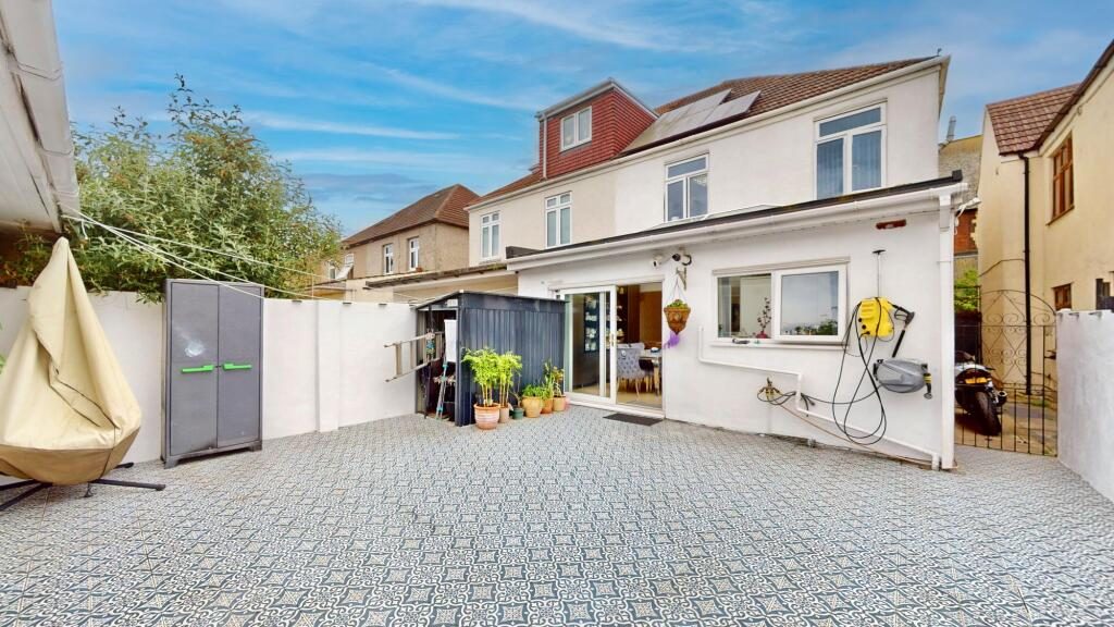 Thumbnail 15