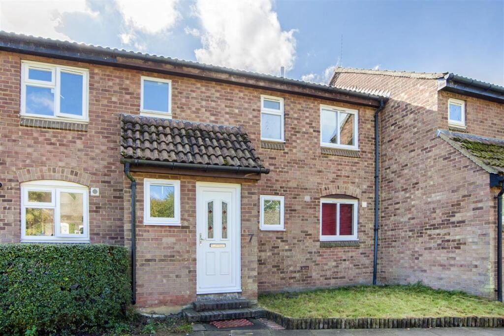 Property main image