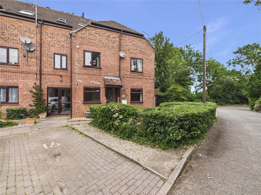 Property main image