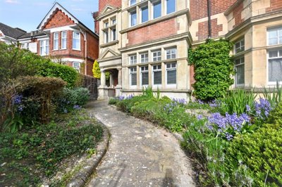 Property on BN21 1DB