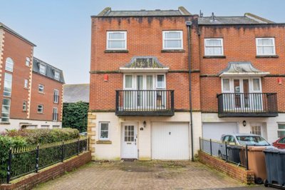 Property on College Mews, SP10 1QX