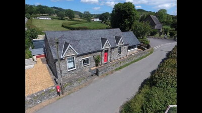 Property on SA48 8QZ