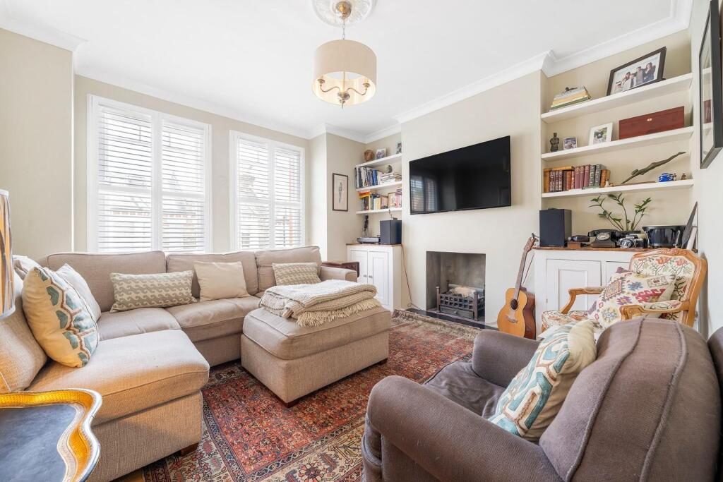 Property main image