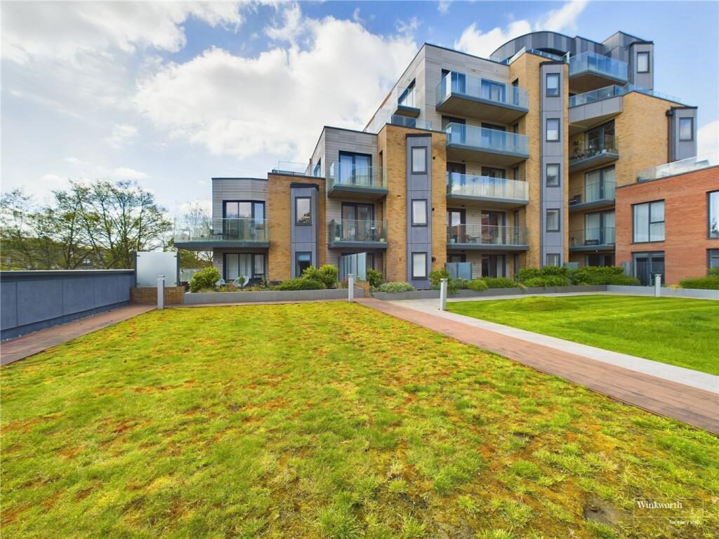 Property main image
