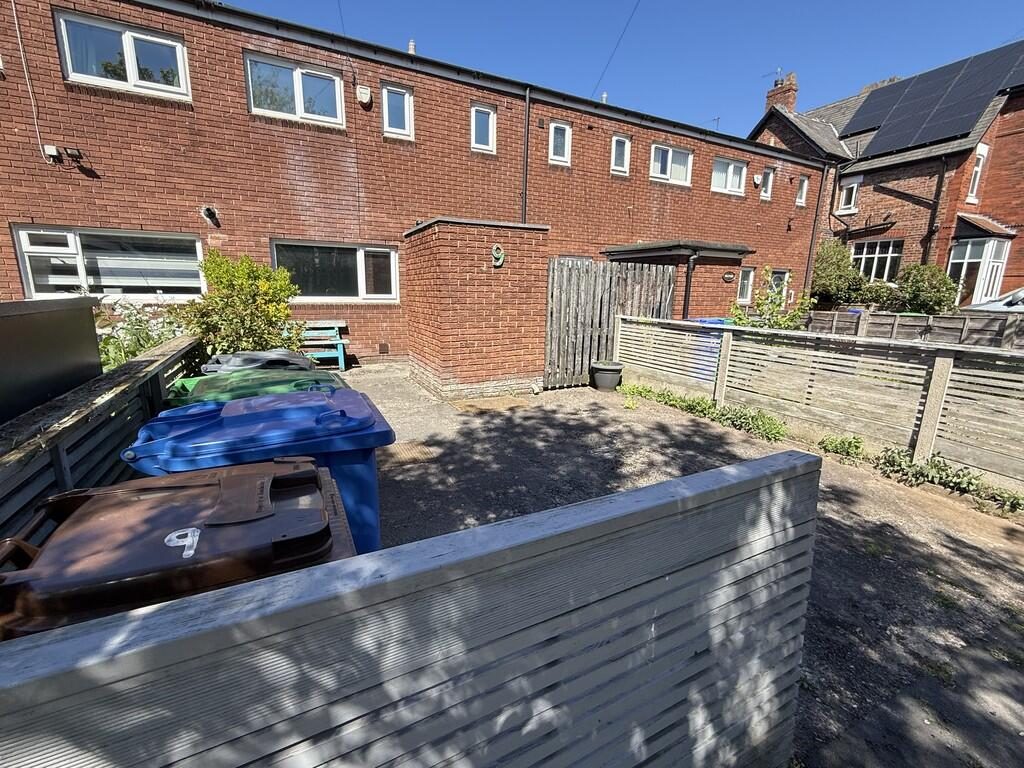 Terraced House