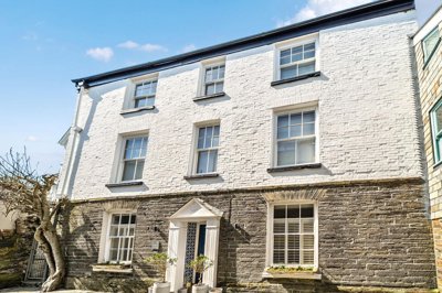 Property on Esplanade, PL23 1HY