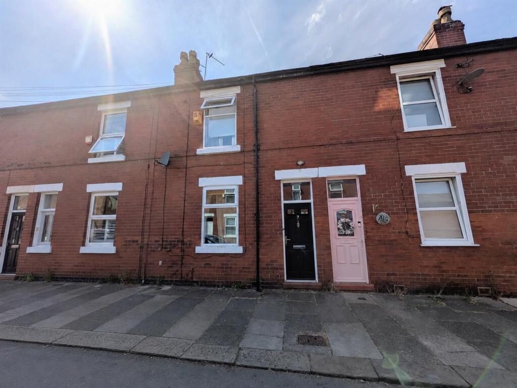 Terraced House