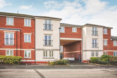 Property on St Swithins Close, DE22 3FX