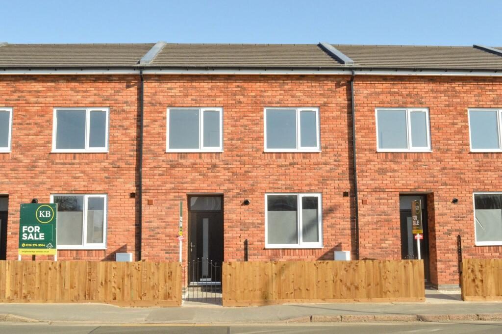 Terraced House