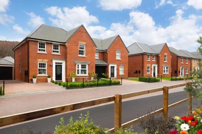 Property on PE8 5TR