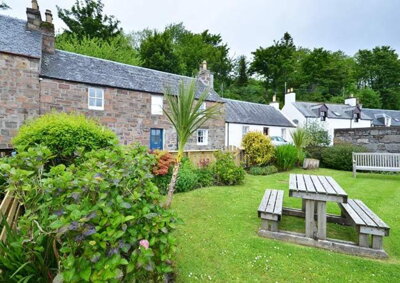 Property on Harbour Street, IV52 8TN