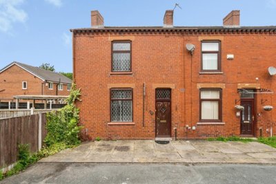 Property on Robert Street, WN2 3TW