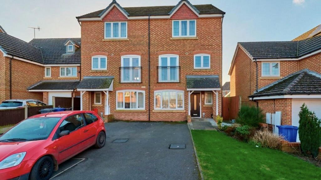 Property main image