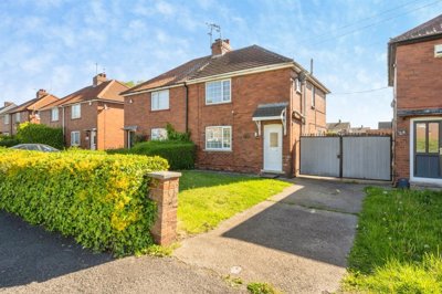 Property on Crookes Broom Lane, DN7 6LB