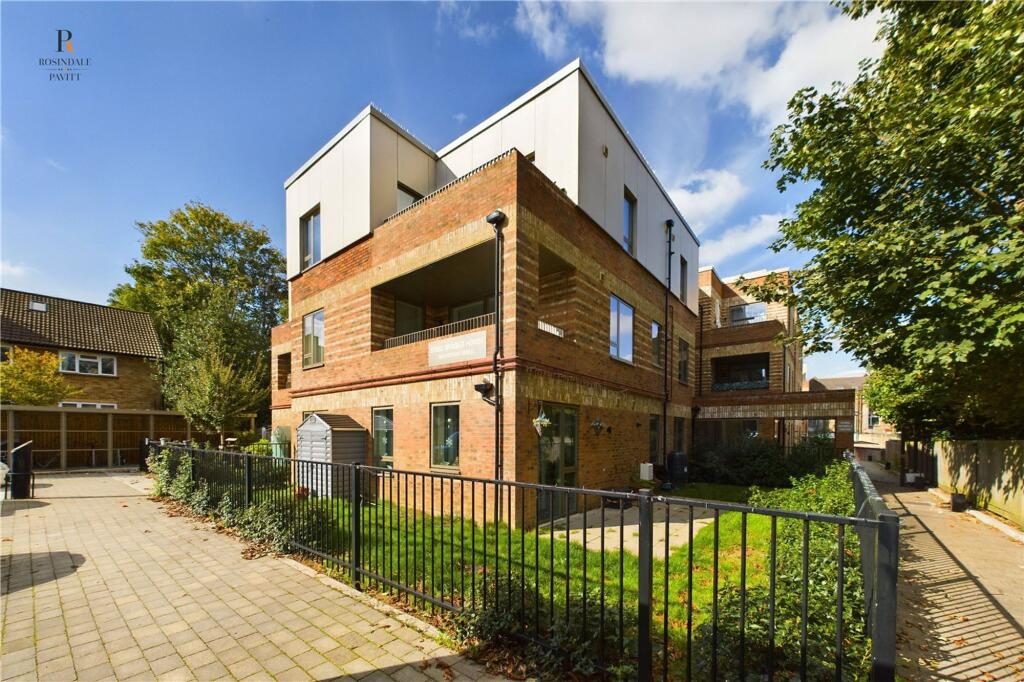 Property main image