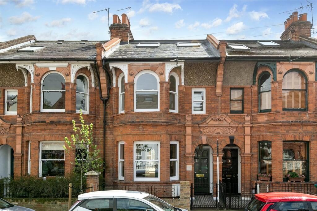 Terraced House