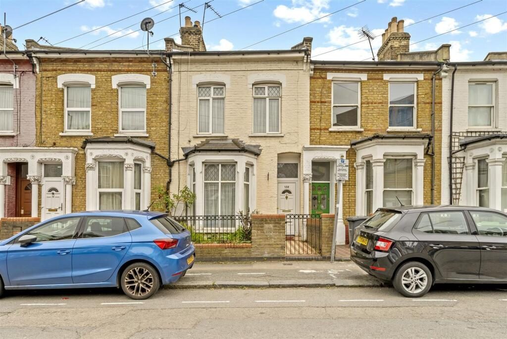 Terraced House