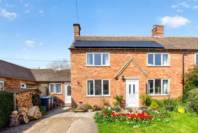 Property on The Leys, CV36 5DD