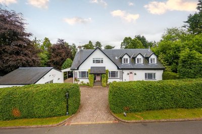 Property on G63 9EX