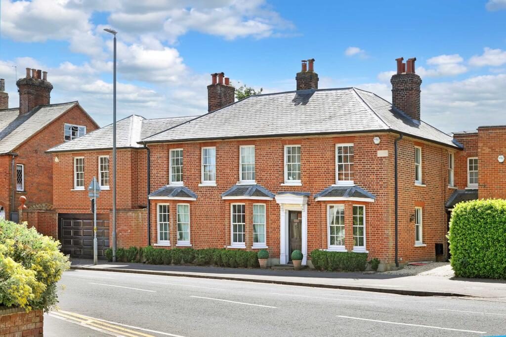 Property main image
