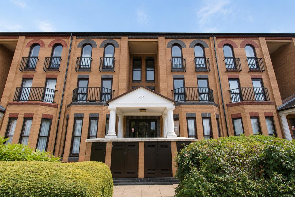 Property main image