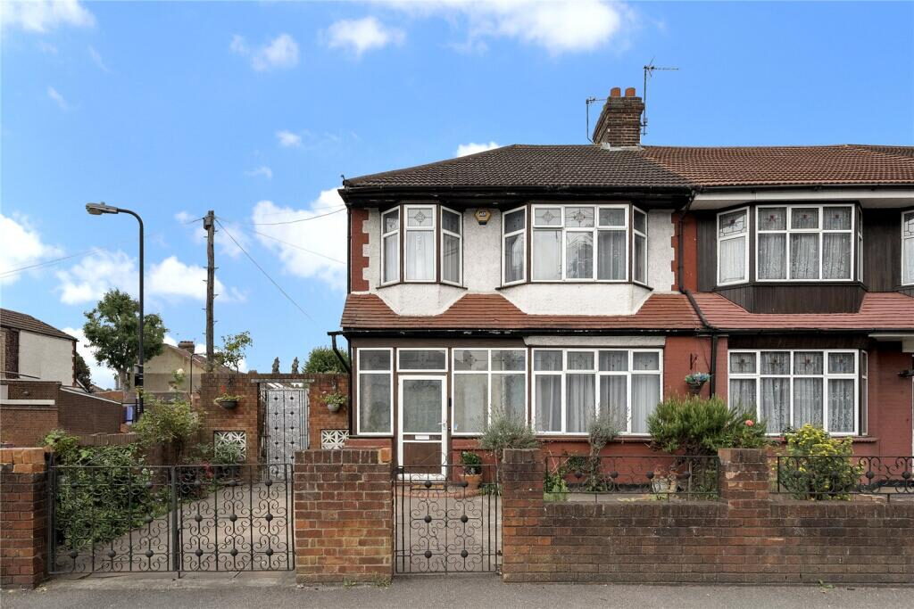 Terraced House