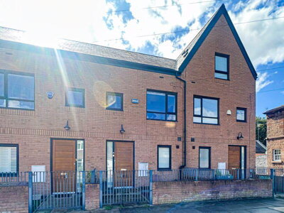 Property on Quarry Street, L25 6EZ