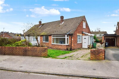 Property on Chatsworth Road, LS28 8JX