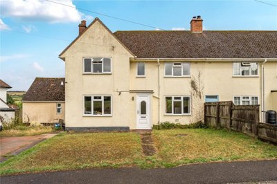 Property on Furzehill, EX10 0RJ