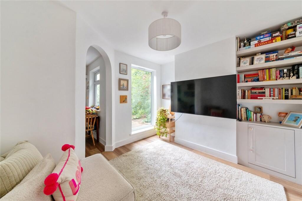 Property main image