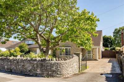 Property on Bath Road, BS31 3DH