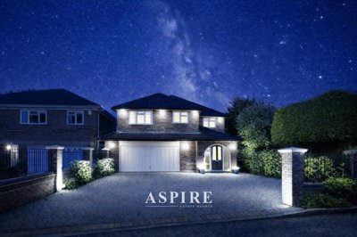 Property on Eastern Road, SS6 7BA