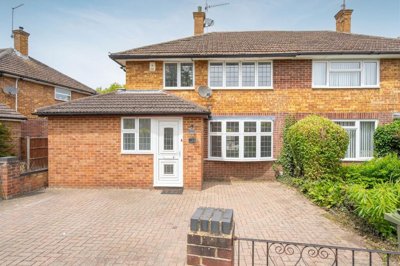 Property on Walpole Road, SL4 2LZ