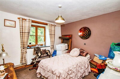 Property on SA33 6QN