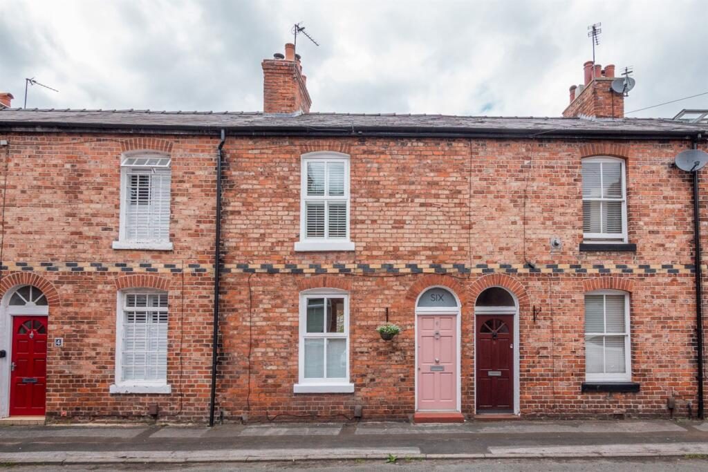 Property main image