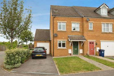 Property on Kel Dennis Close, TS6 9TZ