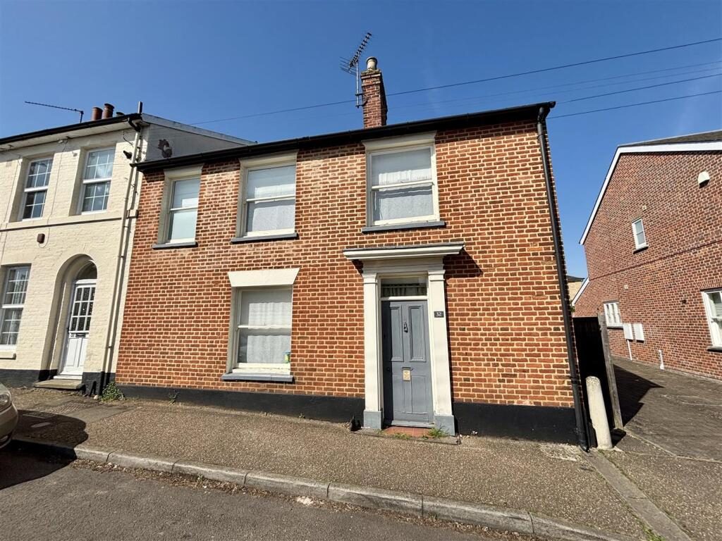 Terraced House