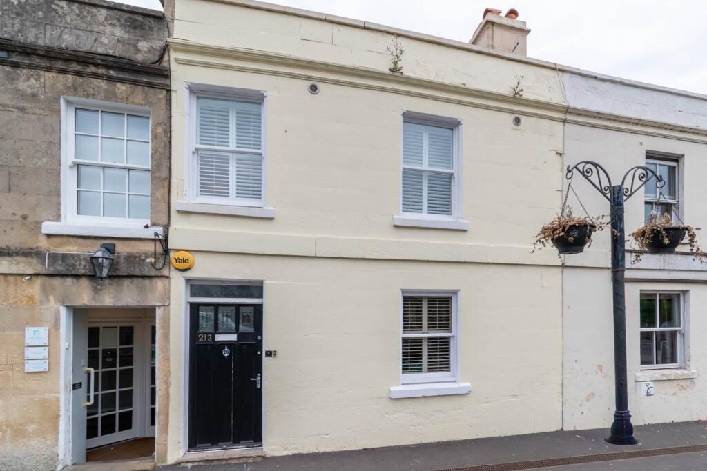 Terraced House