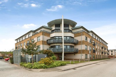 Property on Pond Road, GU14 7GE