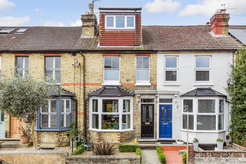 Terraced House