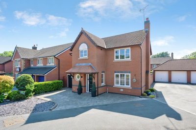 Property on Hatfield Gardens, WA4 5QJ