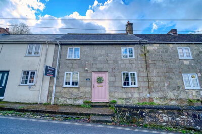 Property on Tout Hill, SP7 8LX