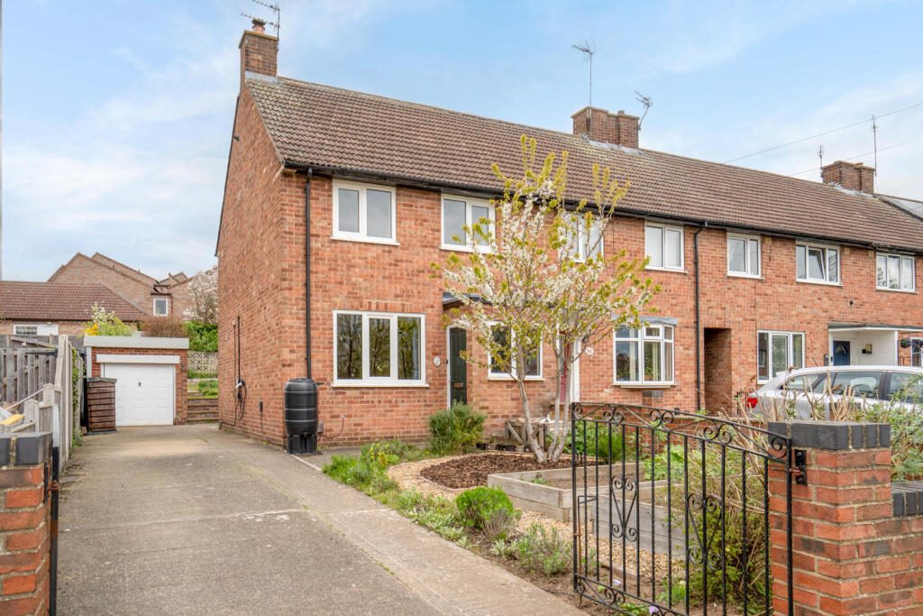 Terraced House