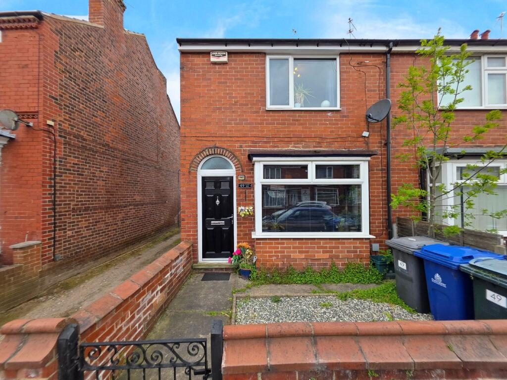 Property main image