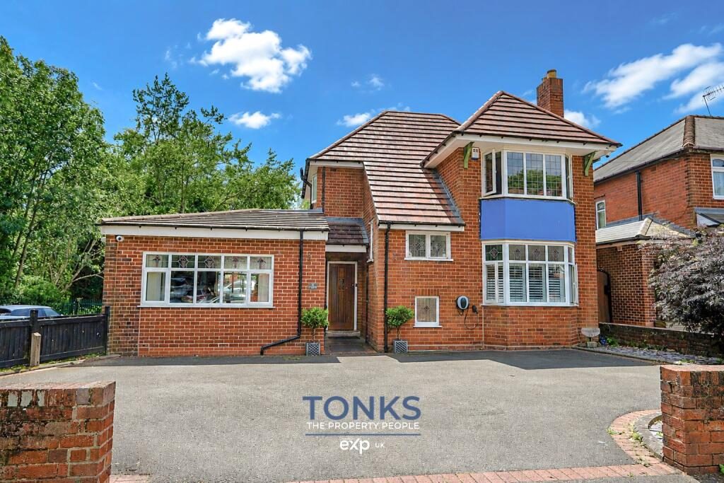 Property main image
