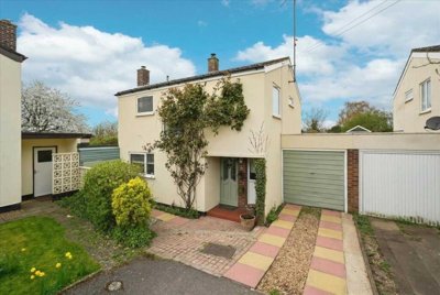 Property on Abbey Way, MK46 5AP